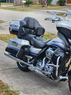 2009 Harley-Davidson Ultra Classic CVO Screaming Eagle