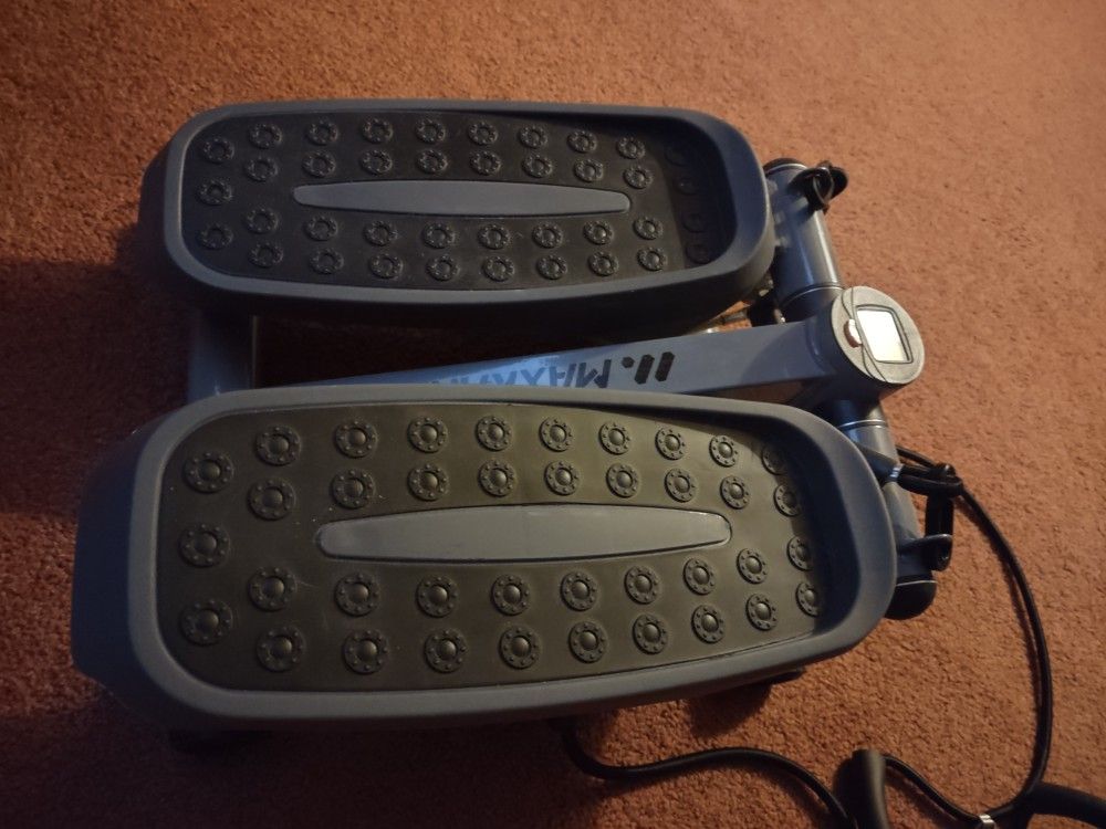 EXERCISER STEPPER..(New)..$40