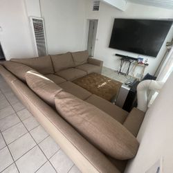 Move Out Sale- Sectional Couch, Fridge, Stove, Microwave, Fitness Equipment, Black Gym Flooring,dresser, Nightstand, Tv 55inch, Paddleboards, 