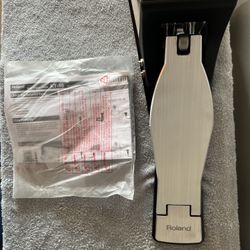 ROLAND KT-10 Bass Drum Kick Trigger Pedal 
