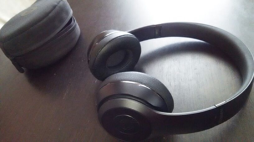 Beats by Dre solo 3 wireless