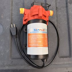 Seaflo Water Pump 3.3gpm