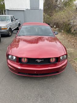 2005 - 2009 Ford Mustang GT for Parts