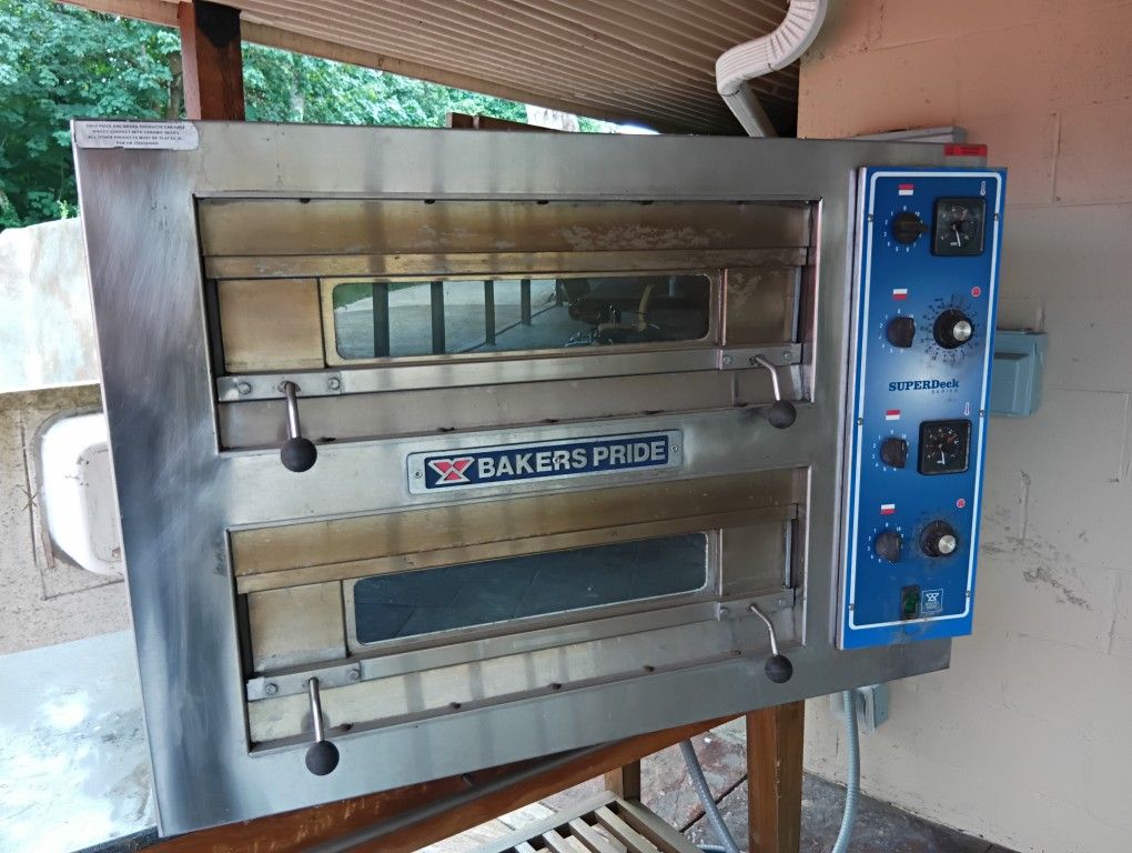 Electric Double Deck Pizza Oven EP-2-2828 Used: good condition