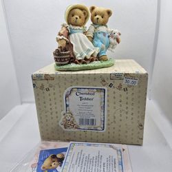 New Cherished Teddies Jack and Jill Our Friendship Will Never Tumble 

Mint condition, kept in the box, box has some spots/writing 

Jack &