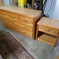 Stanley Fur. 7 Drawer Dresser And 1 Drawer Nightstand 
