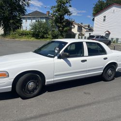 Police Crown Victoria