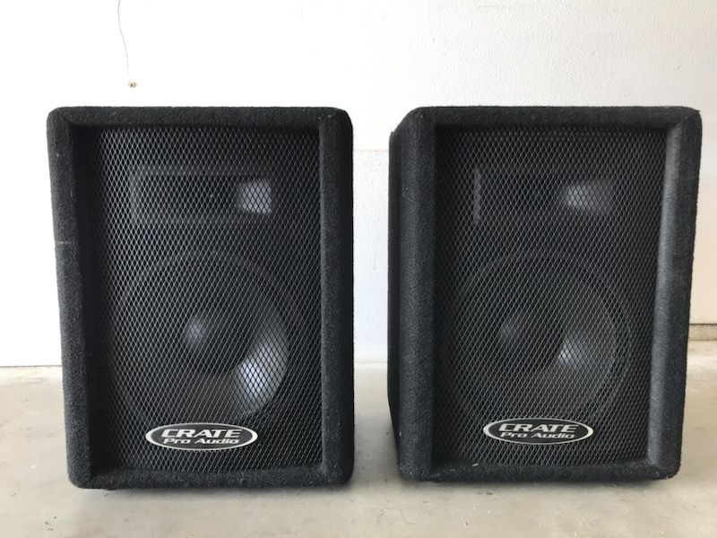 Crate Pro Audio speakers PE10P with tweeter for Sale in Clovis, CA
