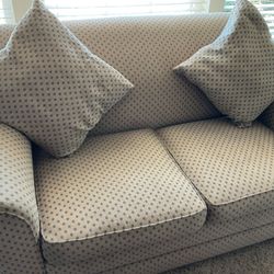 Lazyboy Oversized Loveseat Sofa/Couch