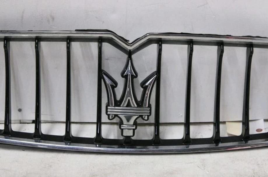 For Maserati Ghibli 2014-2017 SQ4  Bumper Grille 