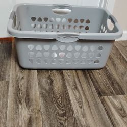 Sterilite Plastic Laundry Basket, Large Rectangle, Comfort Grip Handles, Breathable, Gray, 71L/ 2 Bu
