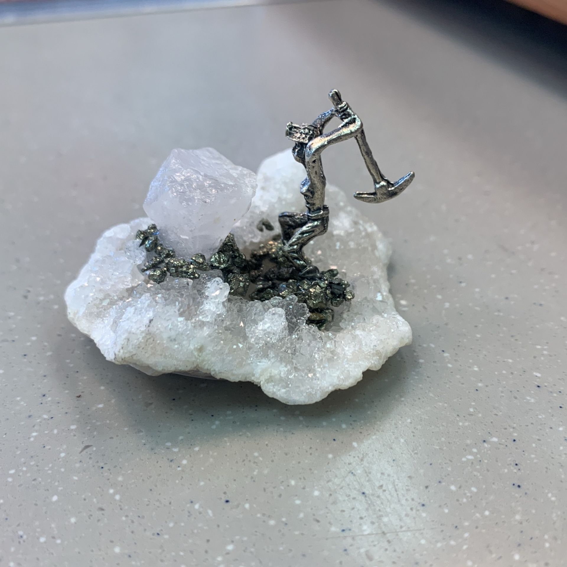Geode Crystal Aesthetic Miner