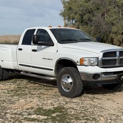 2004 Dodge 3500