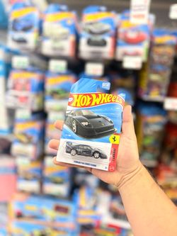 Hot wheels Ferrari sth for trade