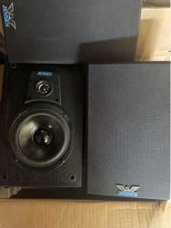 Jensen bookshelf speakers C-JR Nice!!