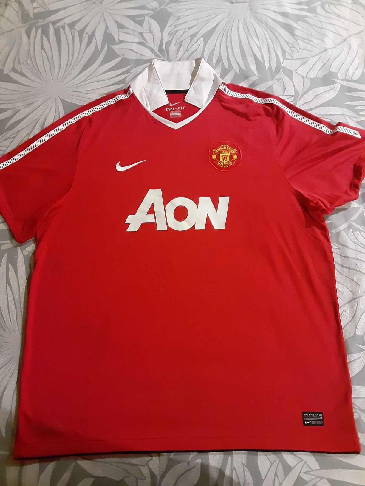Manchester United Jersey like new sizes xxL