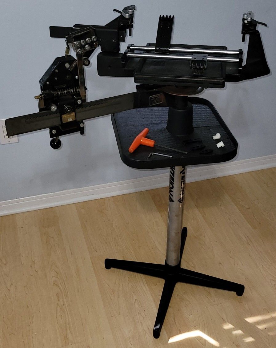 Tennis Racquet Stringing Machine for Sale in Westview, FL OfferUp