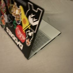 Google Pixel book Pro 