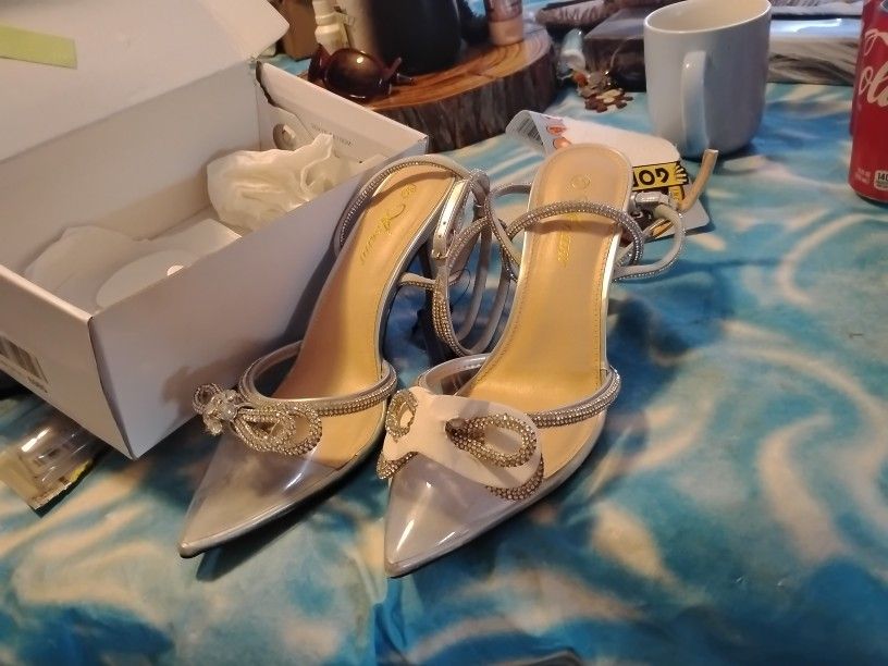 Diamonds Glass Slipper