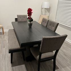 Dining Table Set From Rooms To Go Regular