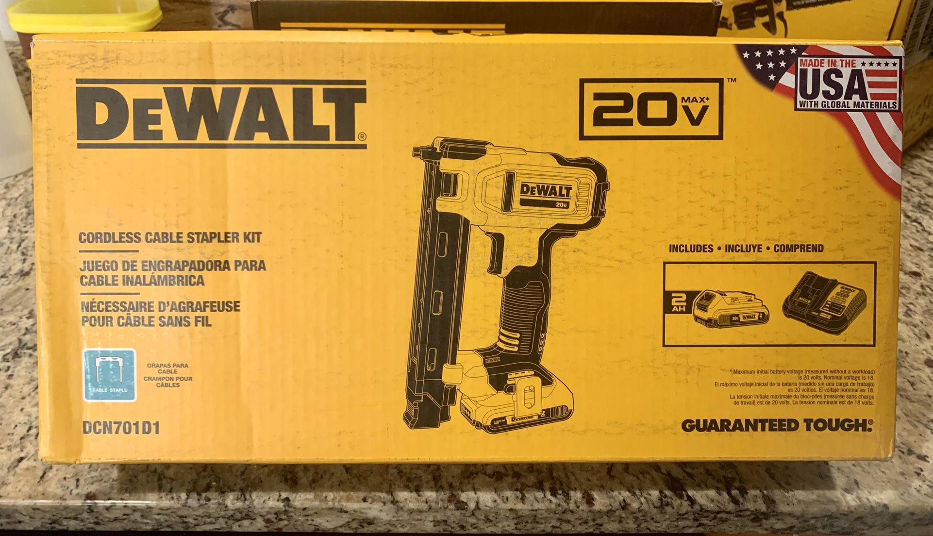 DEWALT 20V MAX Lithium-lon Cordless Cable Stapler with 2.0Ah Battery,  Charger and Bag for Sale in Newark, NJ OfferUp