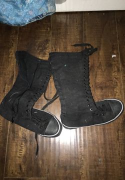 Black Boots