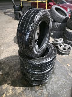 235/65/17 Almost New NITTO 90%