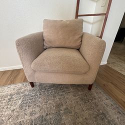 Boucle Sherpa Accent Chair Threshold