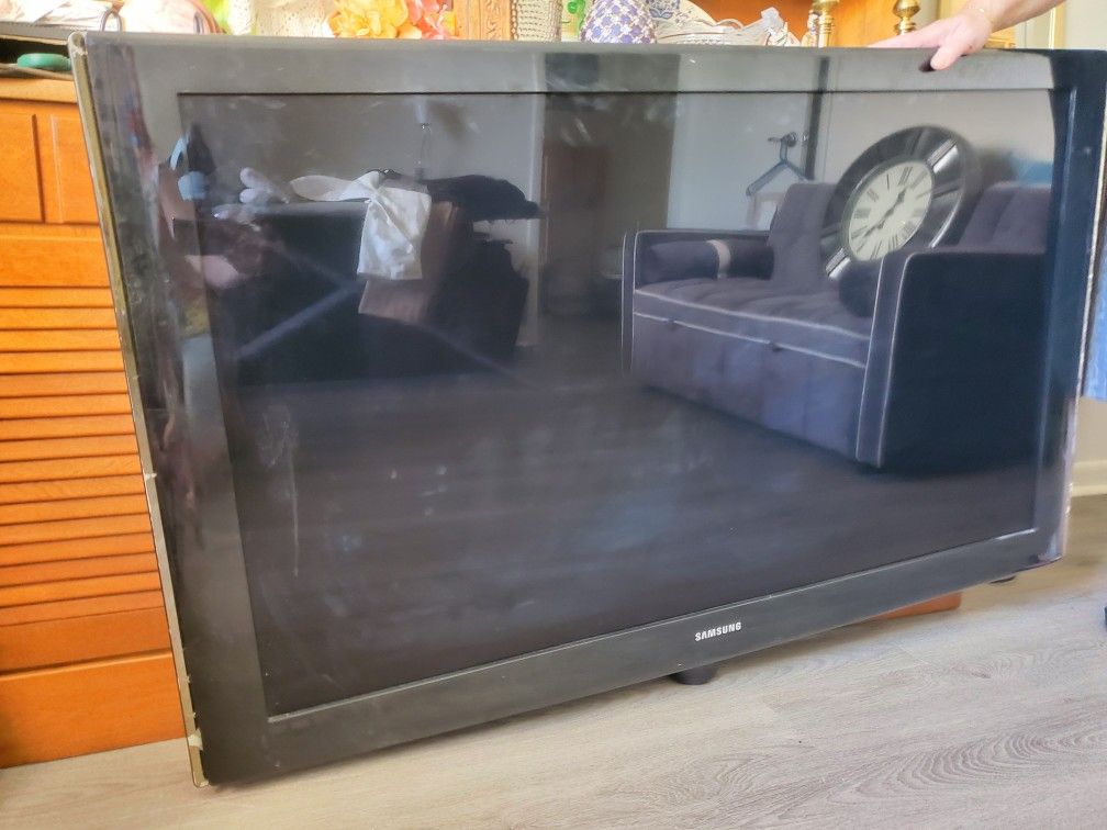 Samsung TV 75"