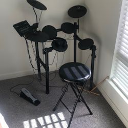Yamaha Electric Drum Kit