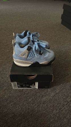 Jordan 4 Retro
