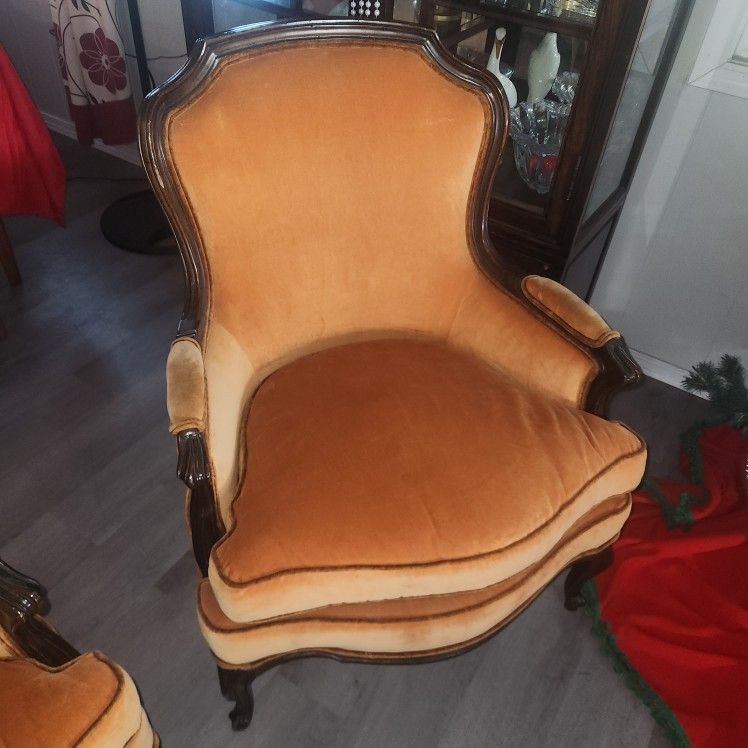 Mid-century Orange Velvet Club Chair Excellent Condition