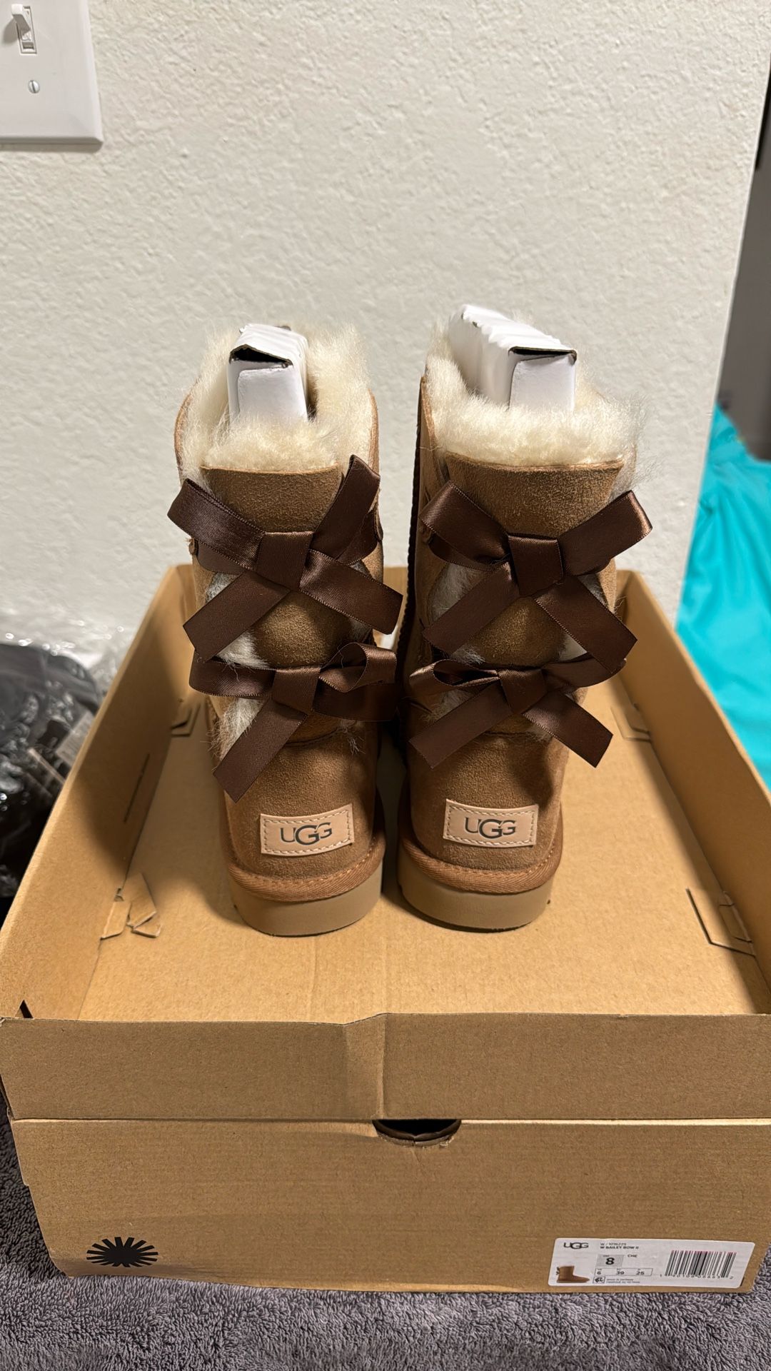 Uggs Bailey Bows Size 8