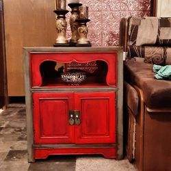 Solid Wood End Table 