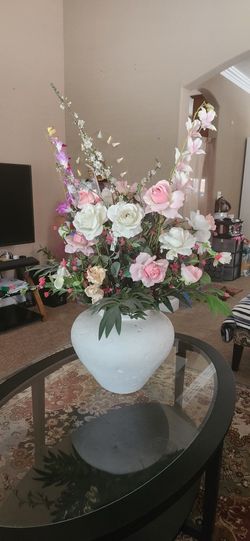 Florero Y Plumas D P