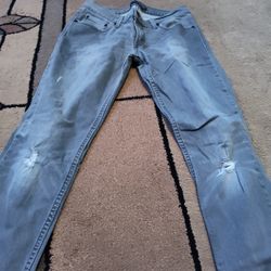 Woman's Gray Levi's Size 9M used