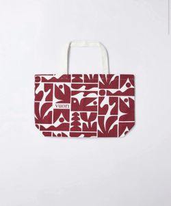 NEW Limited Edition Holiday Pouch & Vuori Tote Tote 24” x 15” x 6”
