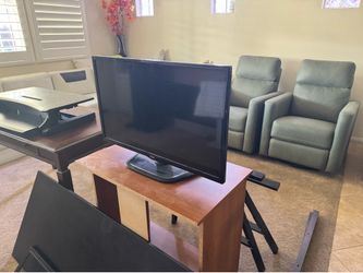 LG TV  32LN5300