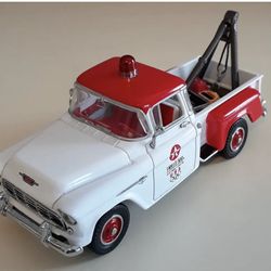 1998 Matchbox TEXACO Die Cast Tow Truck 1/43 The US Olympic Team Commemorative Design 