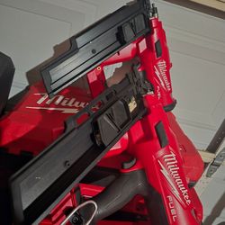Milwaukee Nailgun 🇺🇲🇮🇹❤️💚