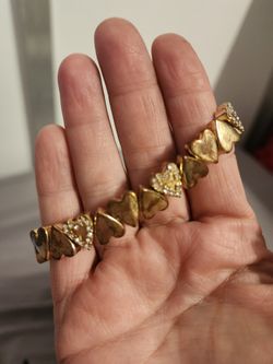 Gold Colored Heart Bracelet 