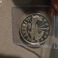 1 Troy Ounce .999 Silver Round