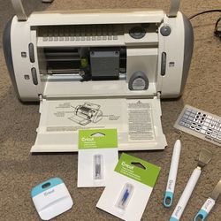 Cricket Vinyl Cutter