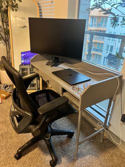 Desk and desk chair