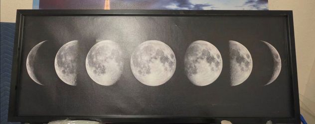 Moon canvas frame