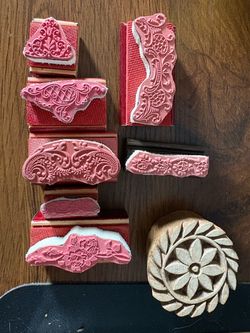 Small Floral Border stamps