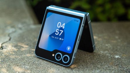 Galaxy Z Flip 6 6.7” | $5 Down | Afterpay