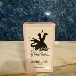Guerlain La Petite Robe Noire 