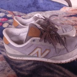 New Balance Size 8.5 Women