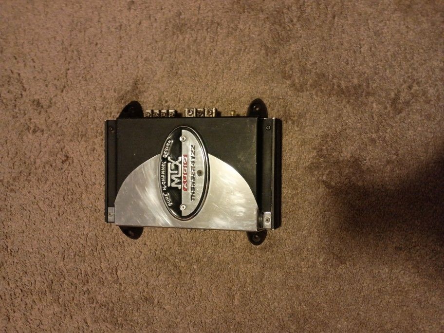 MTX Thunder 4122 Amplifier